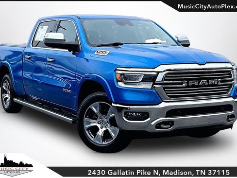 Used 2022 RAM 1500 Laramie AWD/4WD image 1