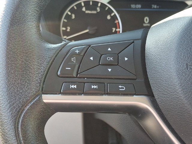 Used 2025 Nissan Altima 2.5 SV FWD image 20