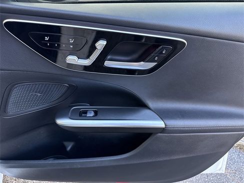 Used 2024 Mercedes-Benz C 300 Sedan image 34