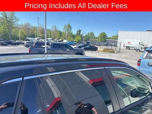 Used 2023 Toyota RAV4 LE AWD/4WD image 15