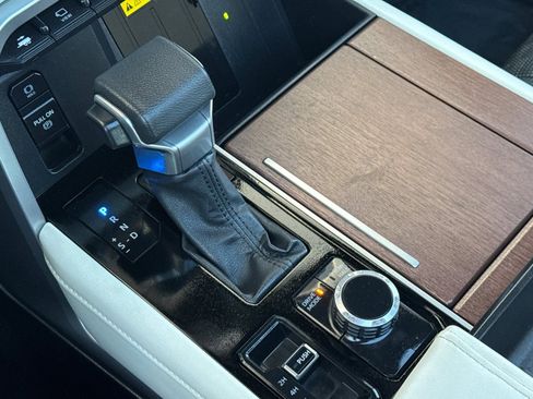 Used 2023 Toyota Sequoia Capstone image 22