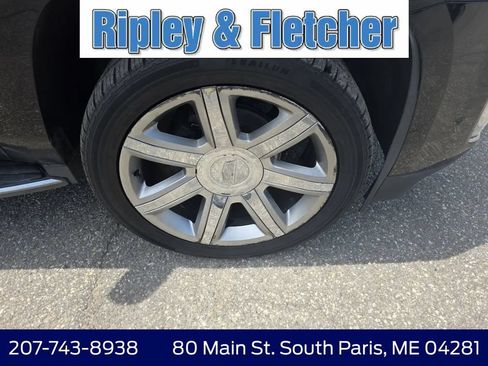 Used 2018 Cadillac Escalade ESV Premium Luxury AWD/4WD image 6
