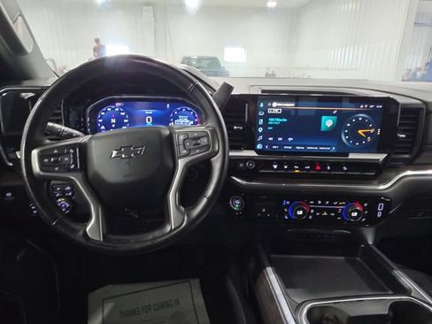 Used 2025 Chevrolet Silverado 3500 LTZ w/ LTZ Plus Package AWD/4WD image 10