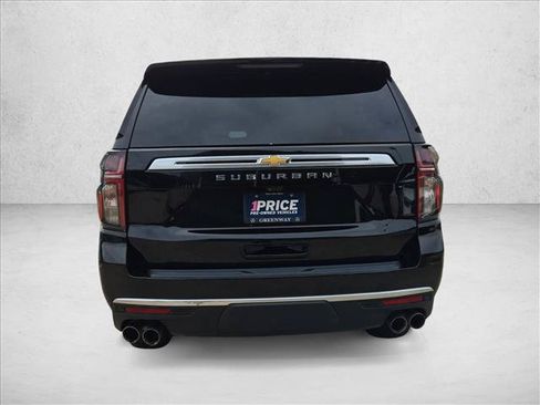 Used 2021 Chevrolet Suburban High Country AWD/4WD image 6
