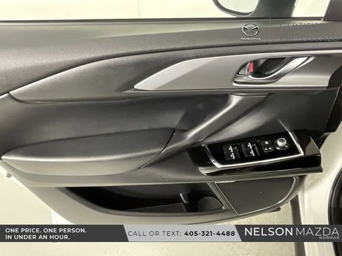 Certified 2022 MAZDA CX-9 Touring Plus image 16