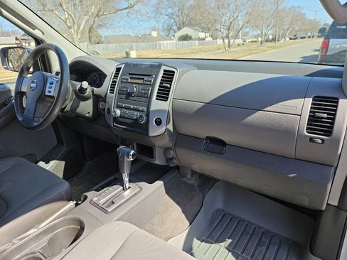 Used 2012 Nissan Xterra S image 15