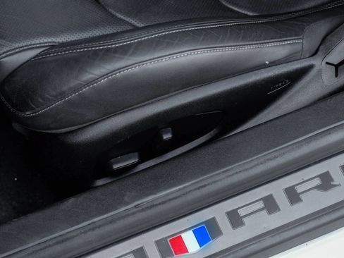 Used 2018 Chevrolet Camaro SS w/ Redline Edition RWD image 39