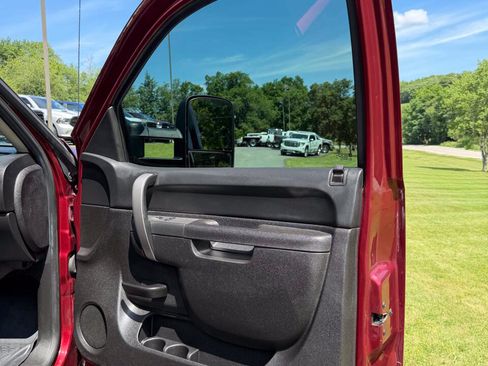 Used 2014 GMC Sierra 2500 SLE w/ SLE Preferred Package AWD/4WD image 39