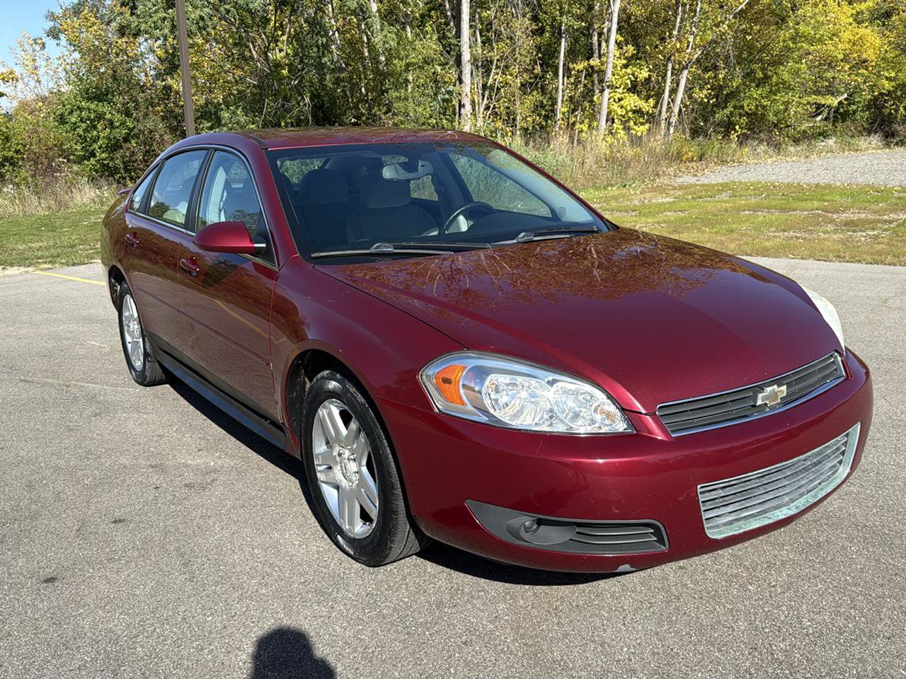 Used 2011 Chevrolet Impala LT FWD image 3