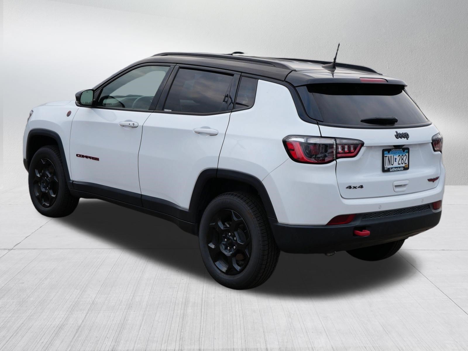Used 2023 Jeep Compass Trailhawk AWD/4WD image 5