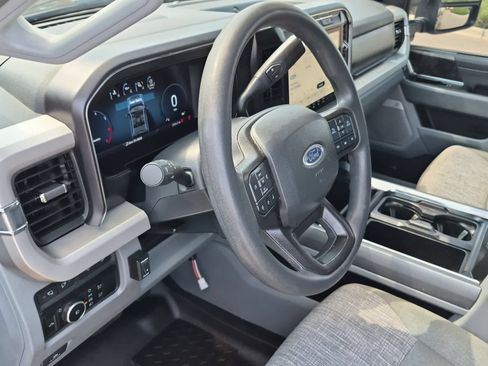 Used 2023 Ford F350 XLT w/ XLT Premium Package AWD/4WD image 10