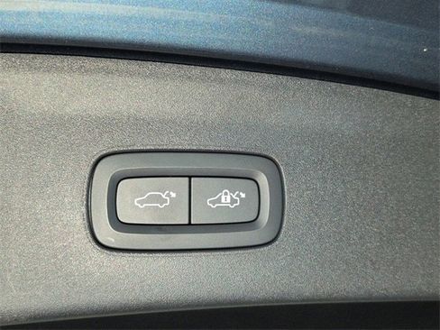 Used 2022 Polestar Polestar 2 Long Range Single Motor w/ Pilot Package image 12