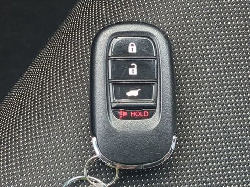 Certified 2025 Honda CR-V LX image 27