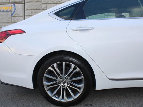 Used 2017 Genesis G80 3.8 w/ Option Group 02 image 12