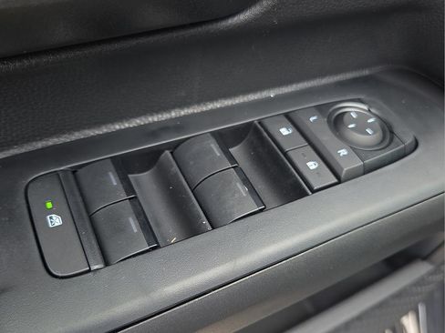New 2026 Toyota Tacoma SR5 AWD/4WD image 18