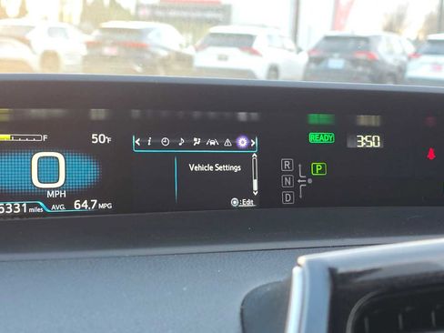 Used 2022 Toyota Prius Prime LE image 26