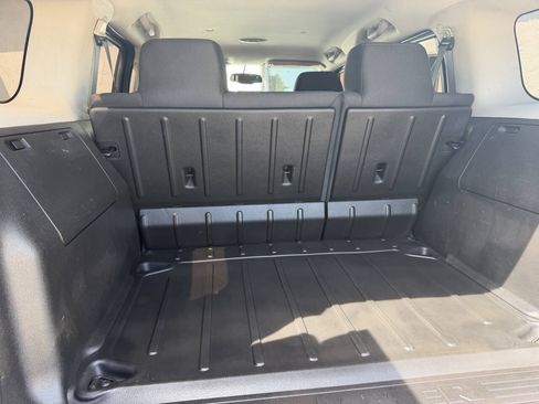 Used 2007 HUMMER H3 AWD/4WD image 13
