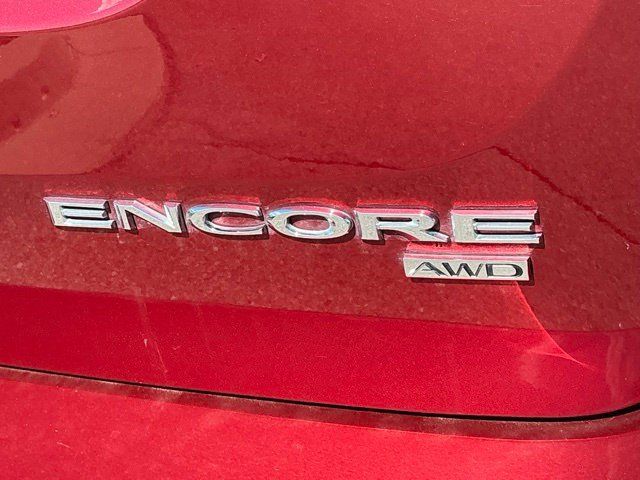 Used 2021 Buick Encore Preferred w/ Safety Package II AWD/4WD image 5
