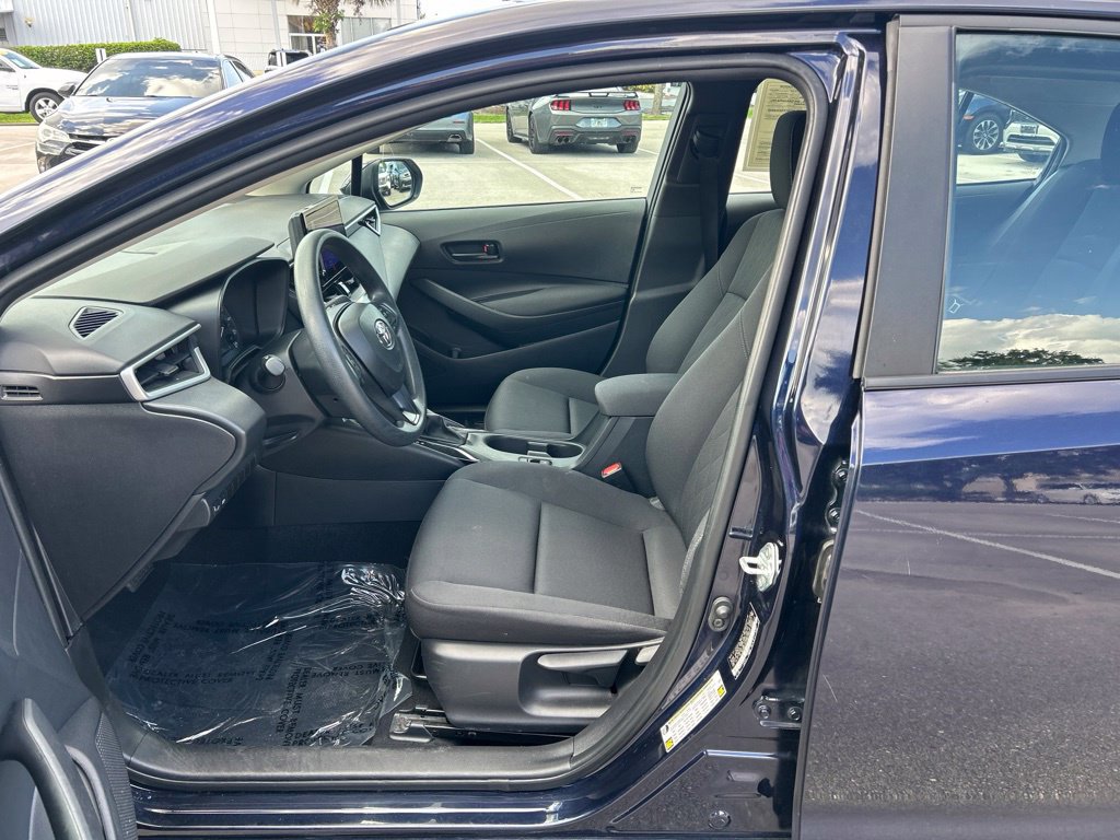 Used 2024 Toyota Corolla LE FWD image 16