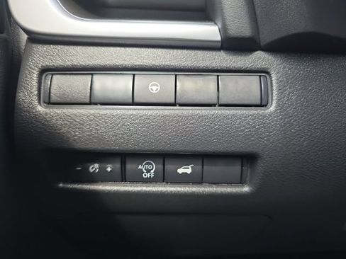 New 2026 Nissan Rogue SV AWD/4WD image 10