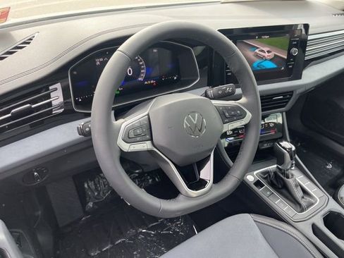 New 2026 Volkswagen Jetta SE image 31