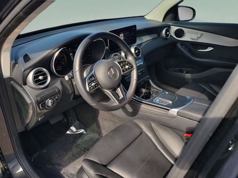 Certified 2022 Mercedes-Benz GLC 300 image 24