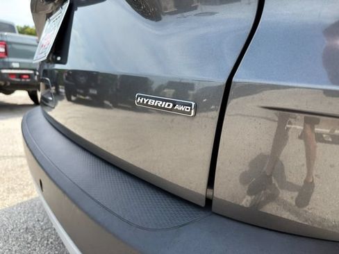 Used 2020 Ford Escape Titanium AWD/4WD image 11