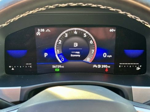 Used 2023 Volkswagen Atlas SE image 35