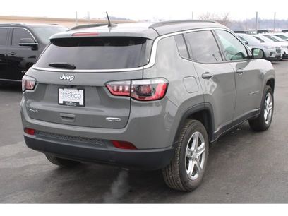 Used 2024 Jeep Compass Latitude