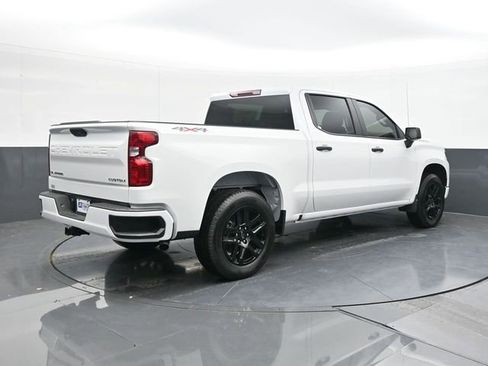New 2026 Chevrolet Silverado 1500 Custom AWD/4WD image 14