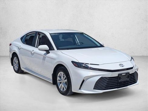 Used 2025 Toyota Camry LE w/ Convenience Package AWD/4WD image 3