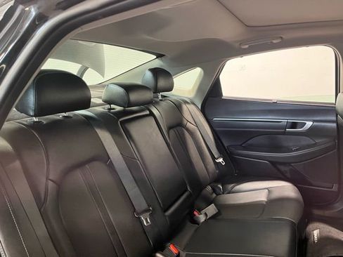 Used 2023 Hyundai Sonata Limited image 13