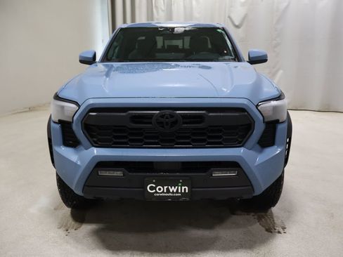 New 2026 Toyota Tacoma TRD Off-Road w/ TRD Off Road Upgrade Package AWD/4WD image 2