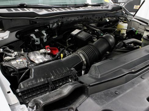 Certified 2026 Ford F250 XL AWD/4WD image 15