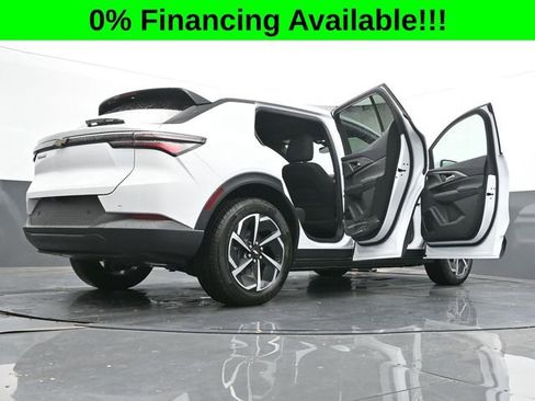 New 2026 Chevrolet Equinox EV LT image 62