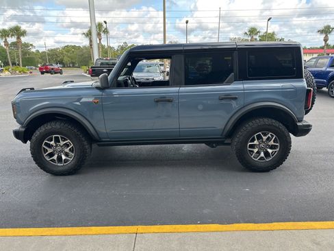 Used 2025 Ford Bronco Badlands AWD/4WD image 7