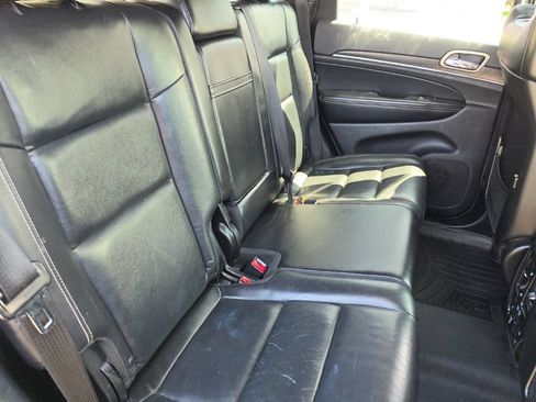 Used 2017 Jeep Grand Cherokee Limited w/ Trailer Tow Group IV AWD/4WD image 30