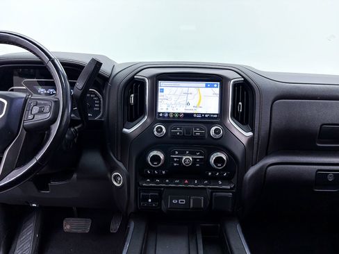 Used 2022 GMC Sierra 1500 AT4 w/ AT4 Premium Package AWD/4WD image 8
