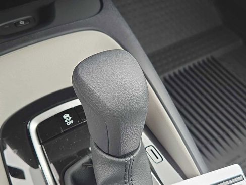 New 2026 Toyota Corolla LE image 6