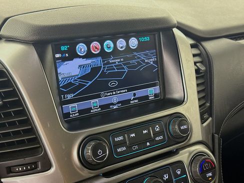 Used 2019 Chevrolet Suburban Premier AWD/4WD image 16