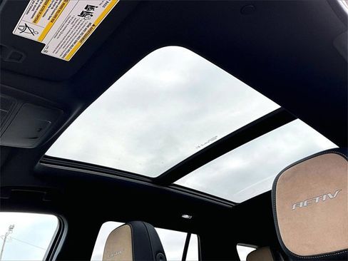 New 2026 Chevrolet Equinox ACTIV image 14