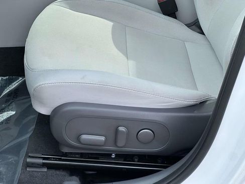 Used 2024 Hyundai Kona SEL image 15