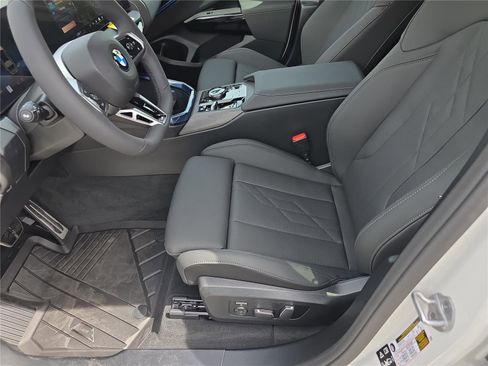 New 2026 BMW X3 xDrive30 w/ Premium Package AWD/4WD image 22