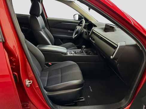 Used 2025 MAZDA CX-50 AWD 2.5 S w/ Premium Package image 34