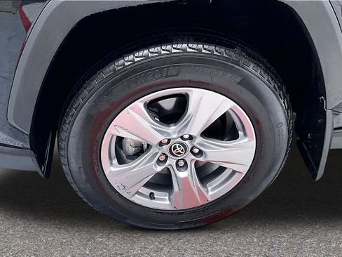 Certified 2025 Toyota RAV4 XLE w/ Convenience Package FWD image 37