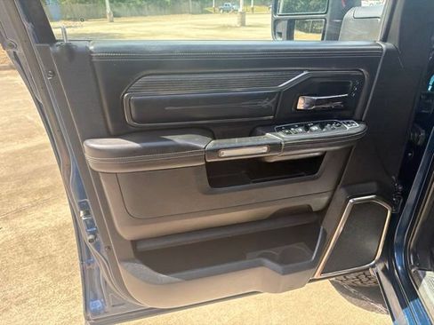 Used 2023 RAM 2500 Limited w/ Night Edition AWD/4WD image 16