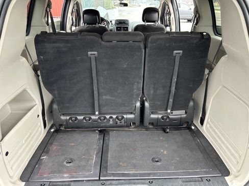 Used 2012 Dodge Grand Caravan SE FWD image 13