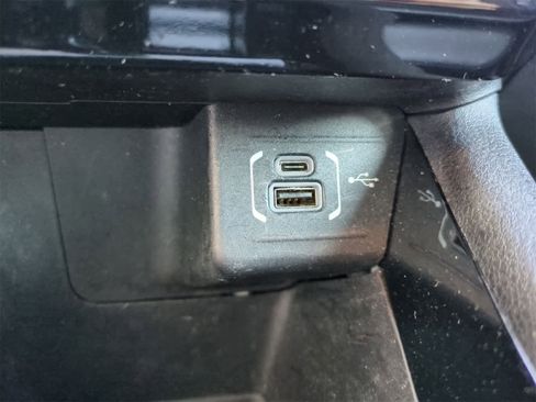 Used 2022 Jeep Compass Trailhawk image 30