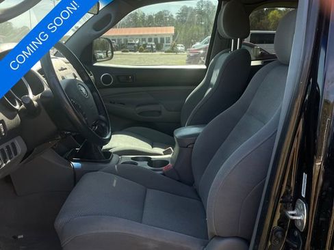 Used 2008 Toyota Tacoma X-Runner image 3