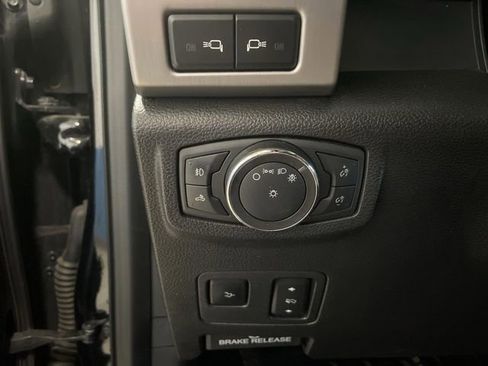 Used 2020 Ford F350 Platinum image 27